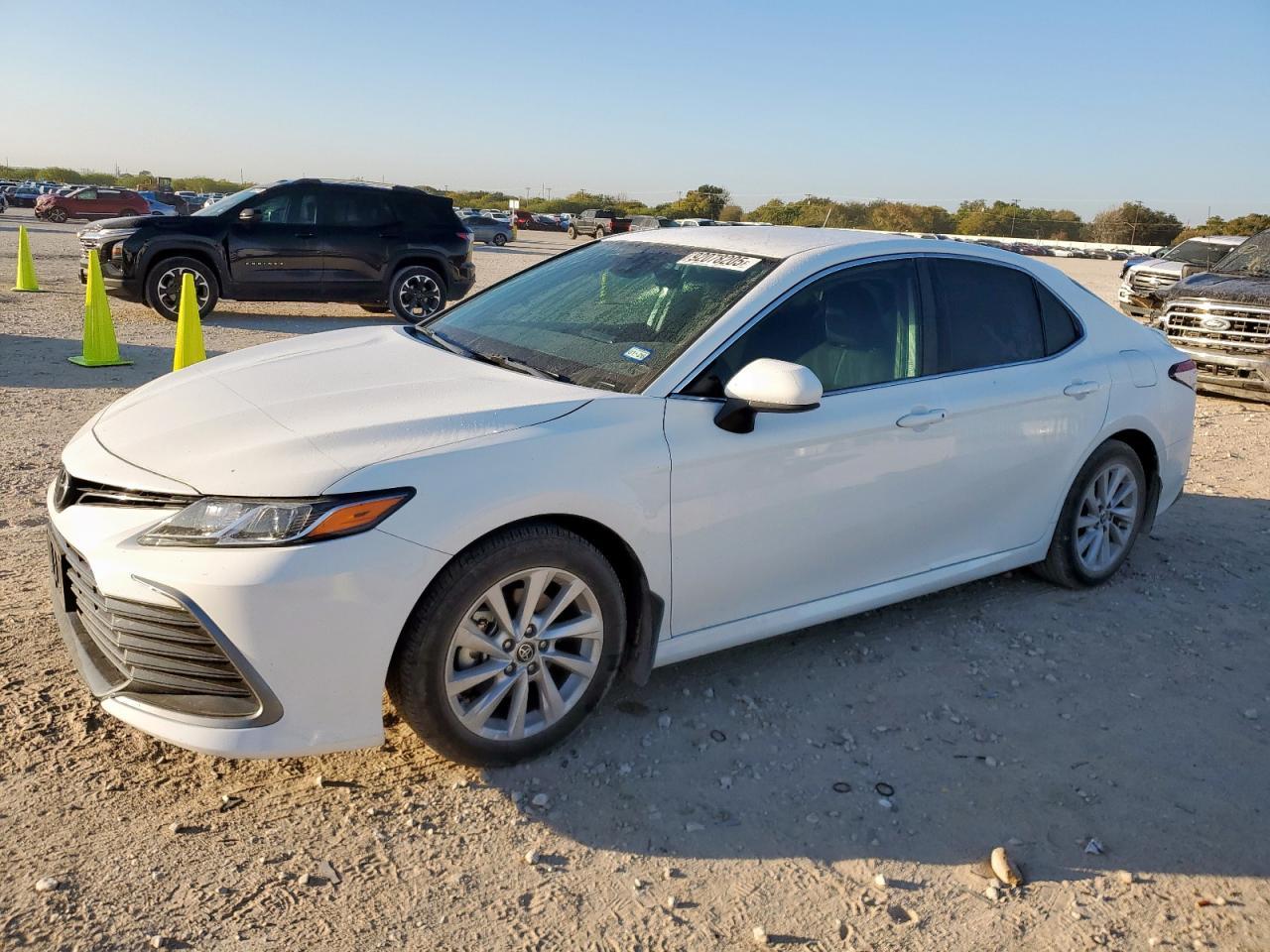 2024 TOYOTA CAMRY
