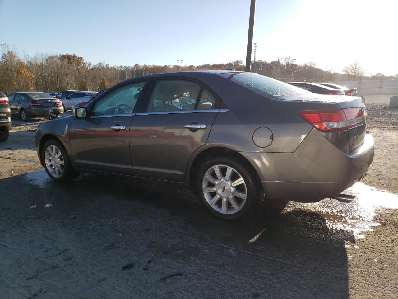 2011 LINCOLN MKZ