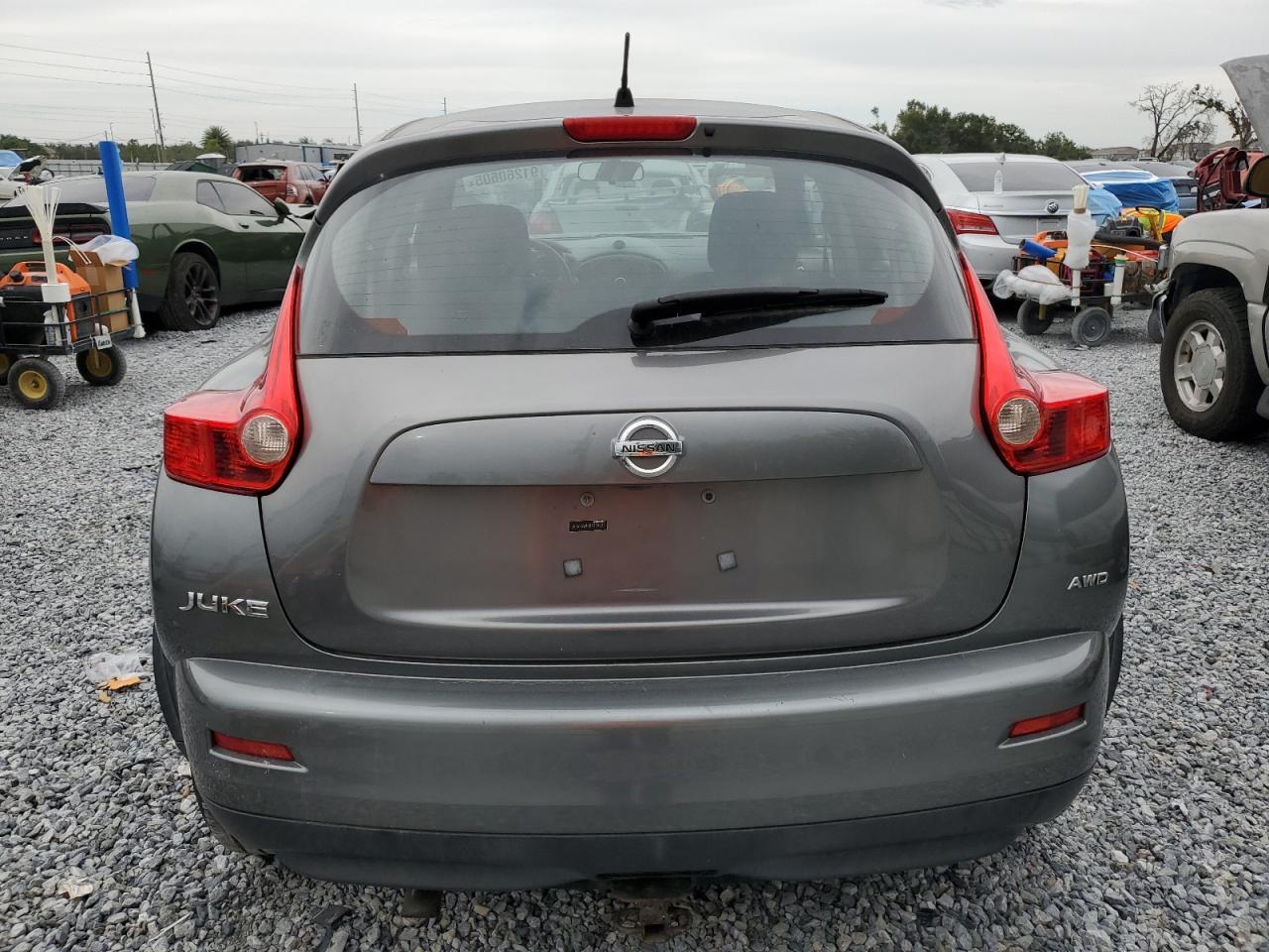 2011 NISSAN Juke