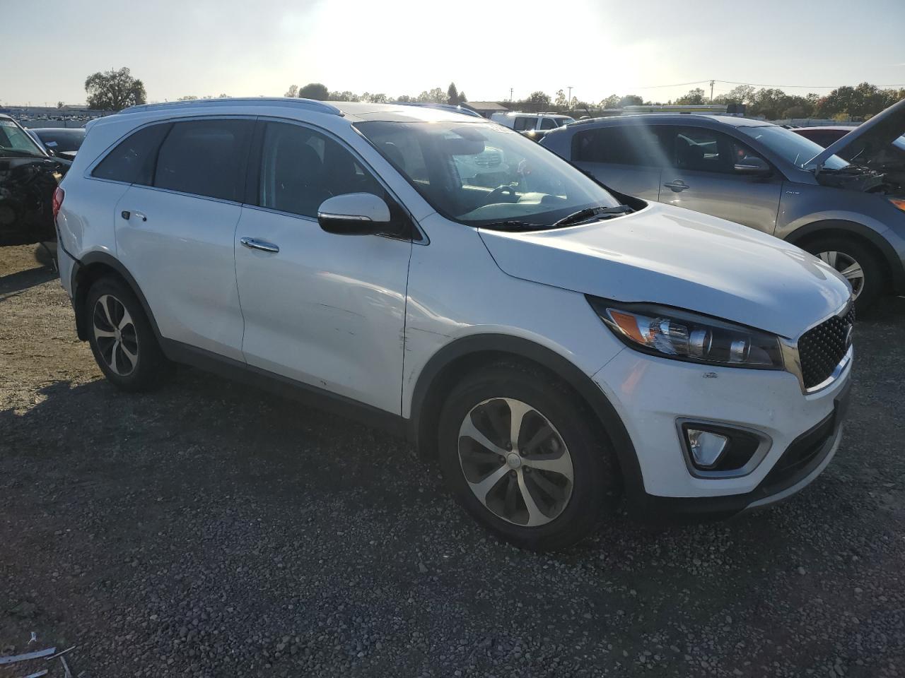 2016 KIA SORENTO