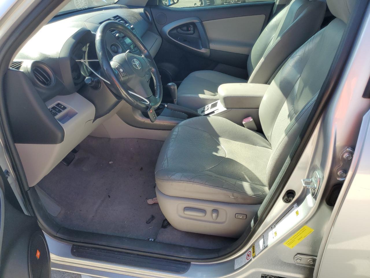 2010 TOYOTA RAV4