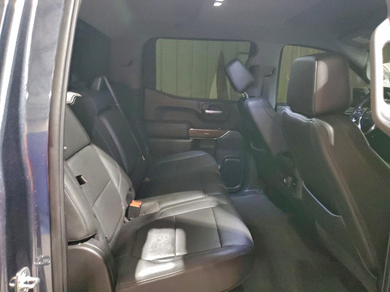 2021 CHEVROLET Silverado