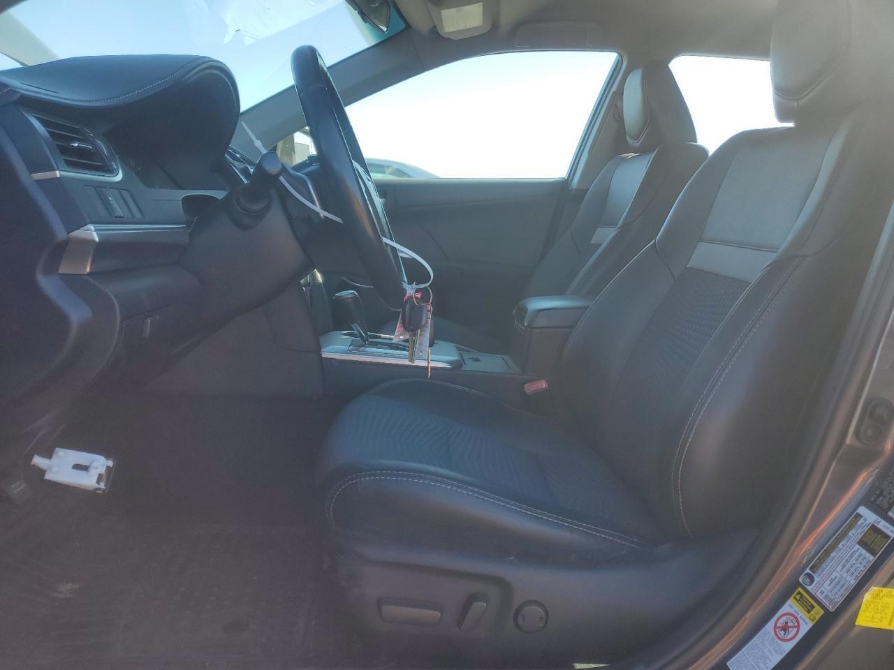 2012 TOYOTA CAMRY