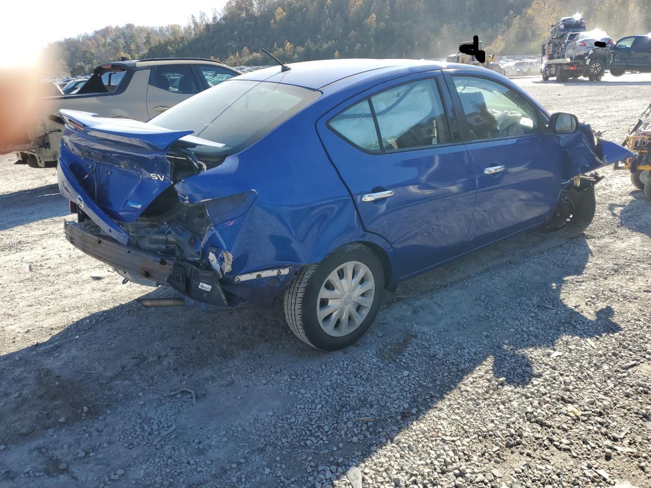 2014 NISSAN VERSA