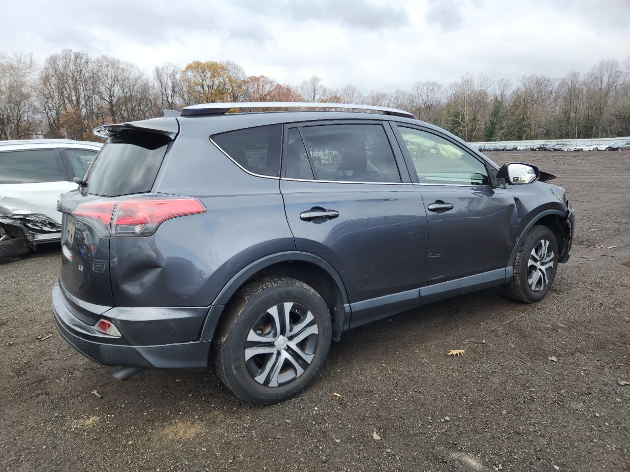 2016 TOYOTA RAV4