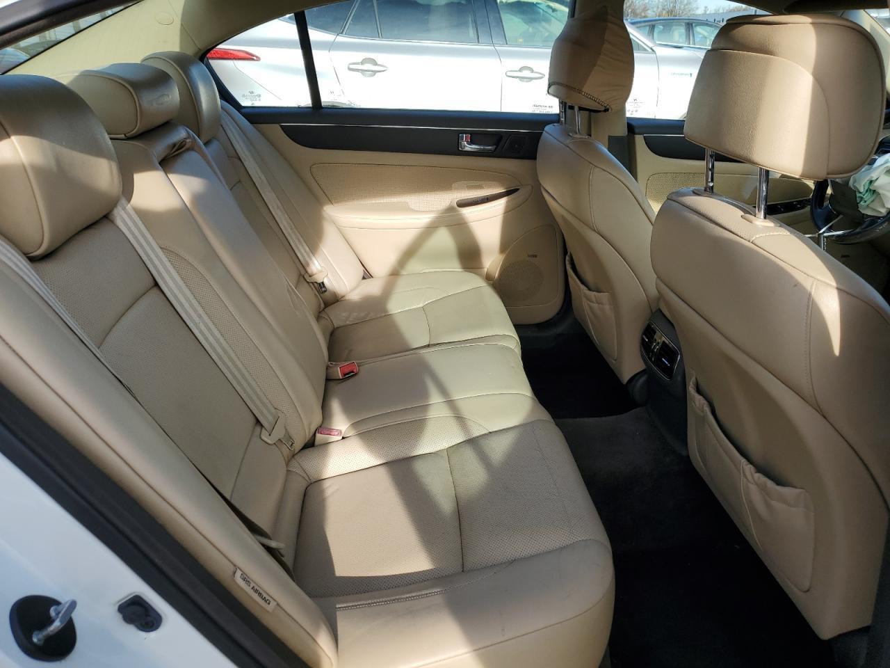 2009 HYUNDAI GENESIS