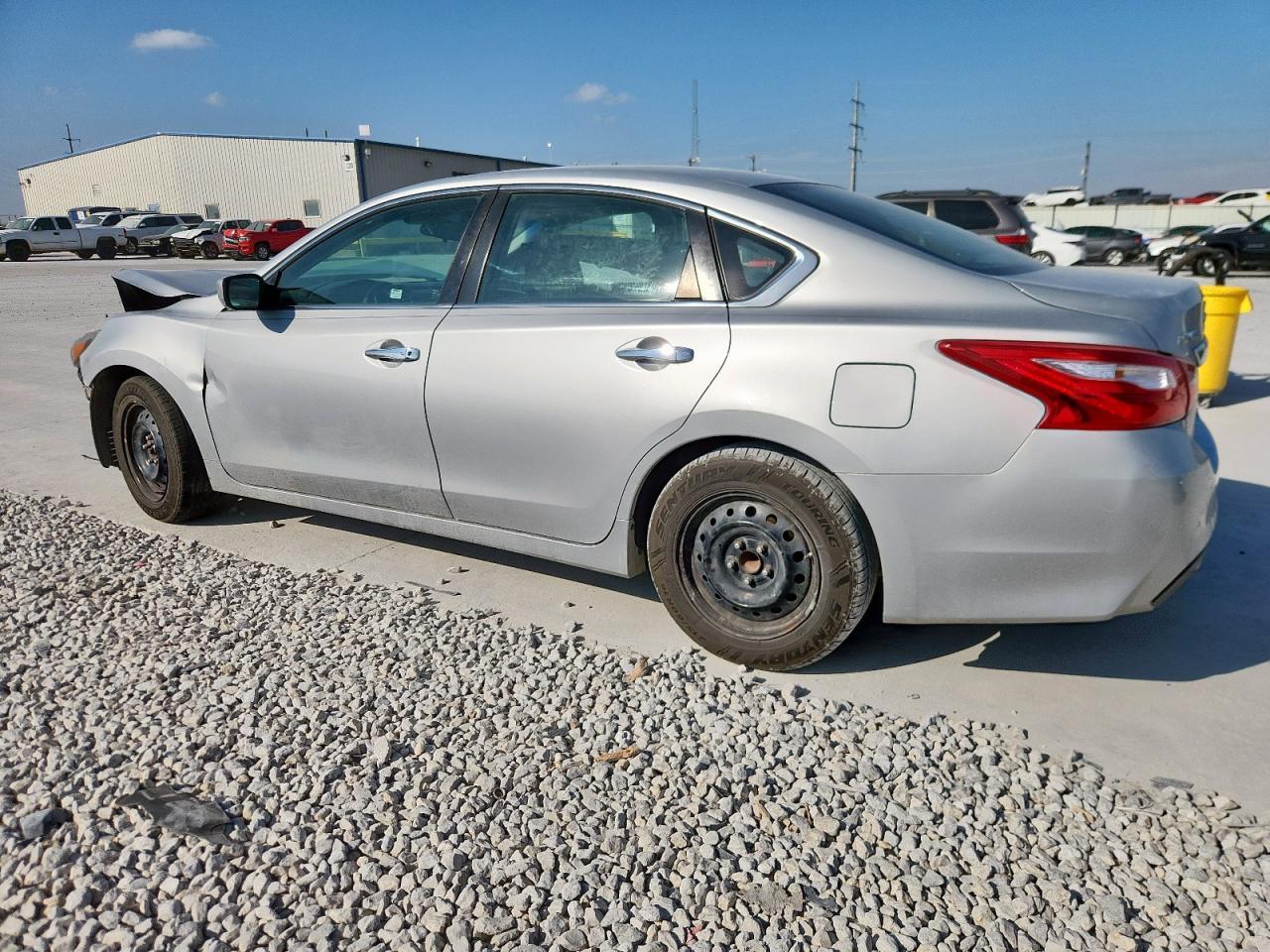 2016 NISSAN ALTIMA