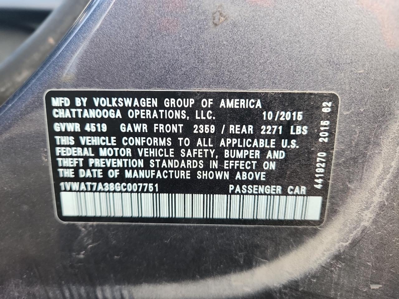 2016 VOLKSWAGEN Passat