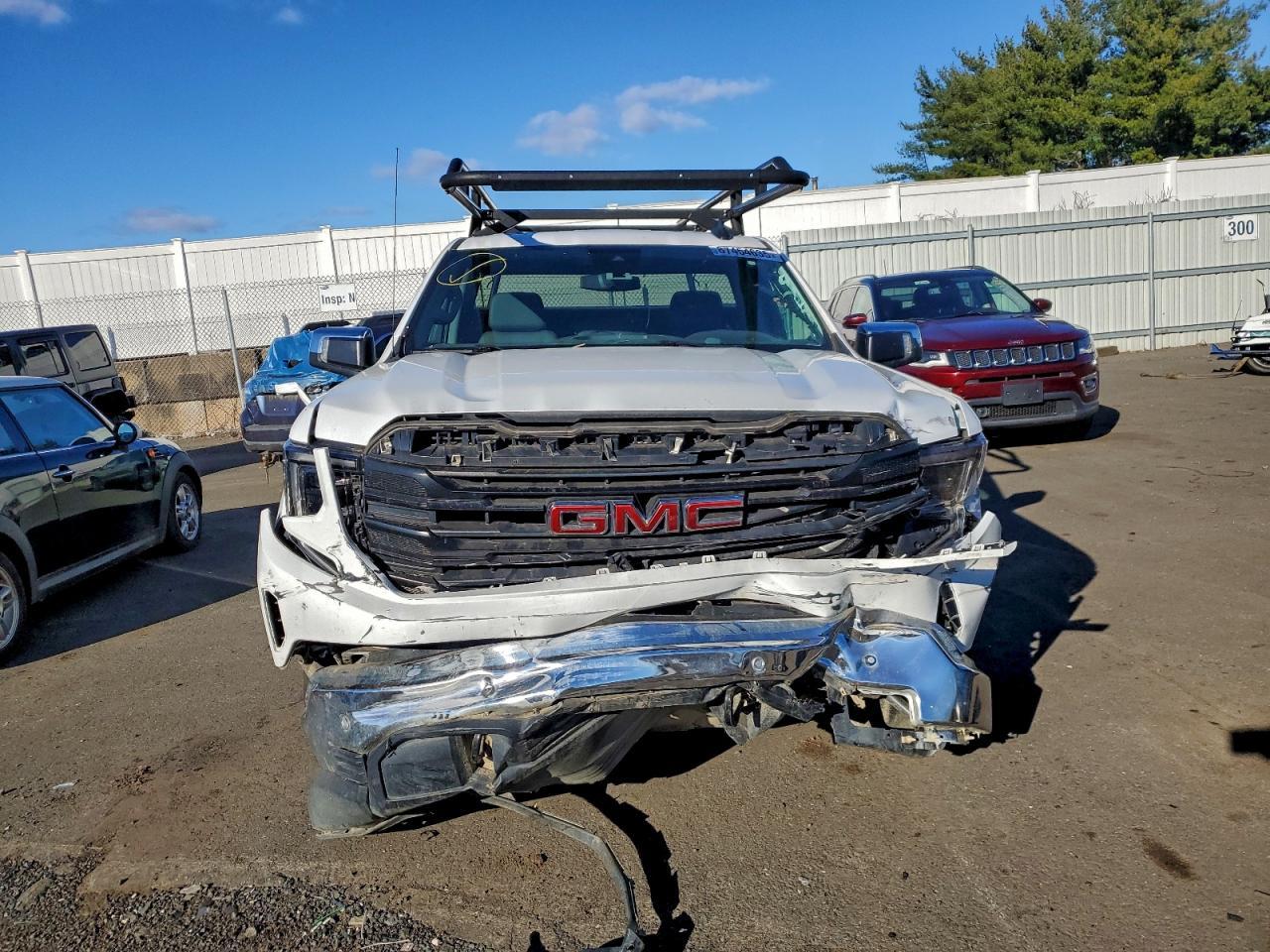 2024 GMC Sierra