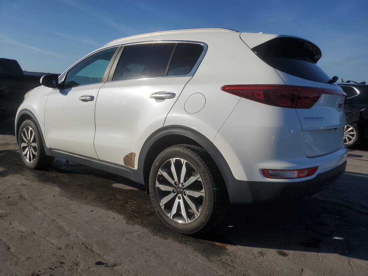 2017 KIA SPORTAGE