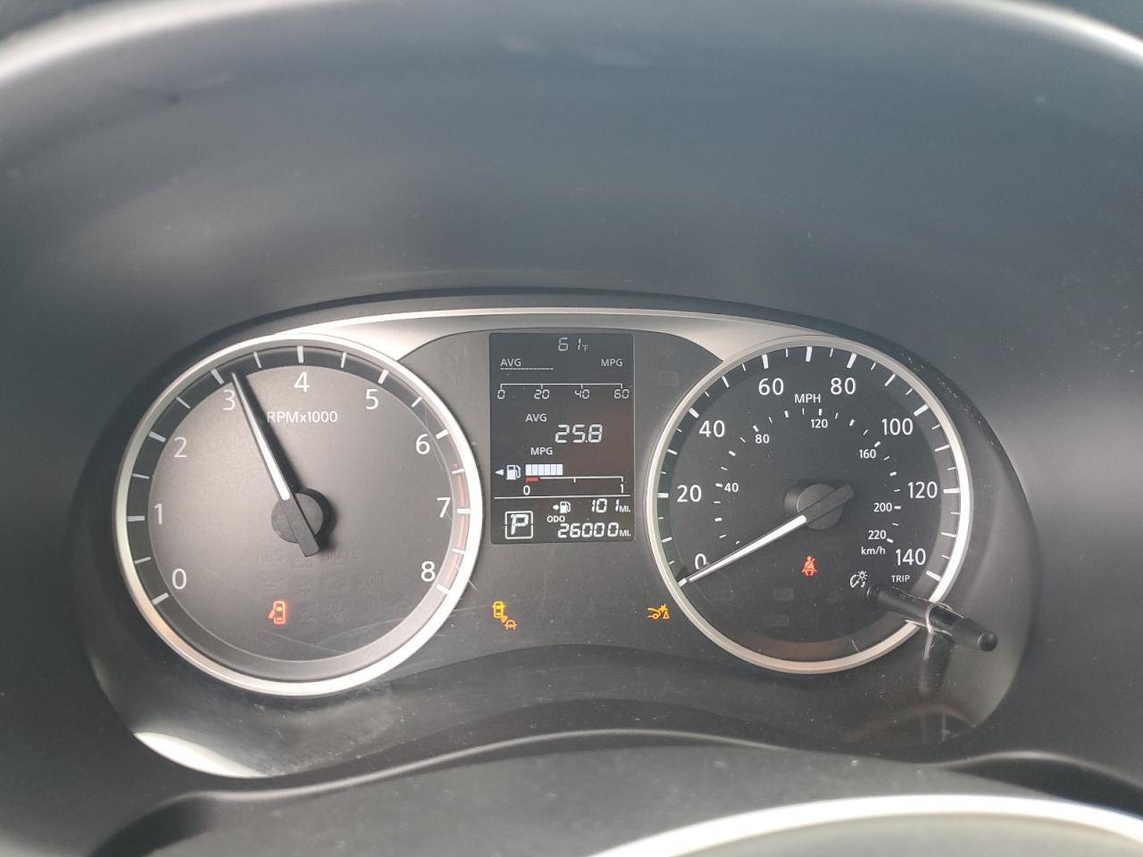 2024 NISSAN KICKS