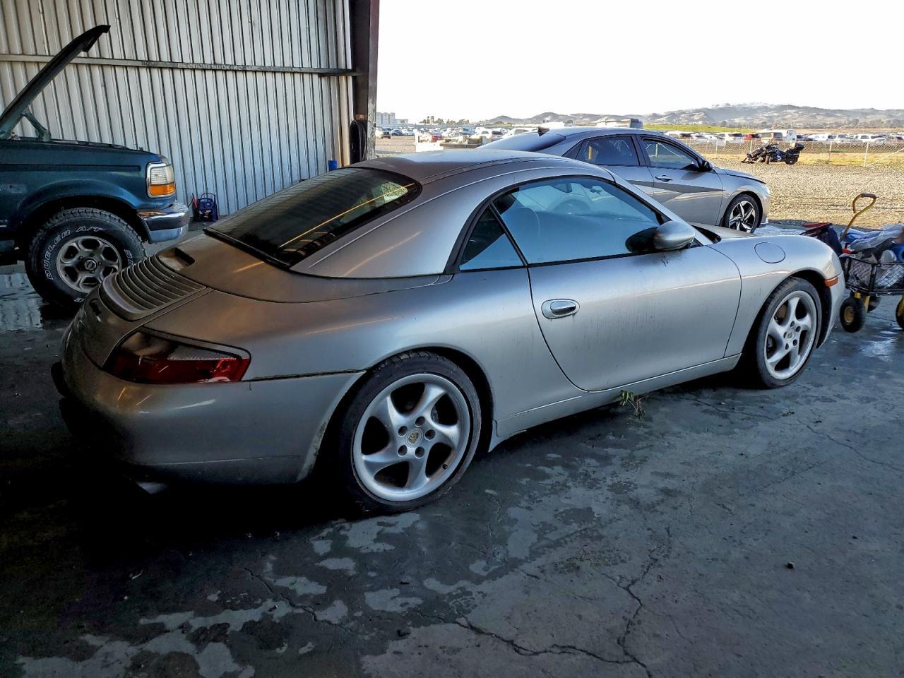 1999 PORSCHE 911