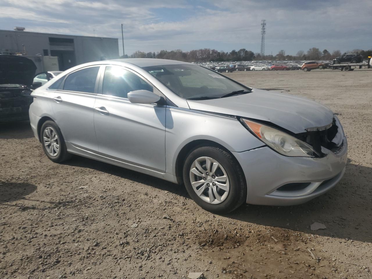 2011 HYUNDAI SONATA