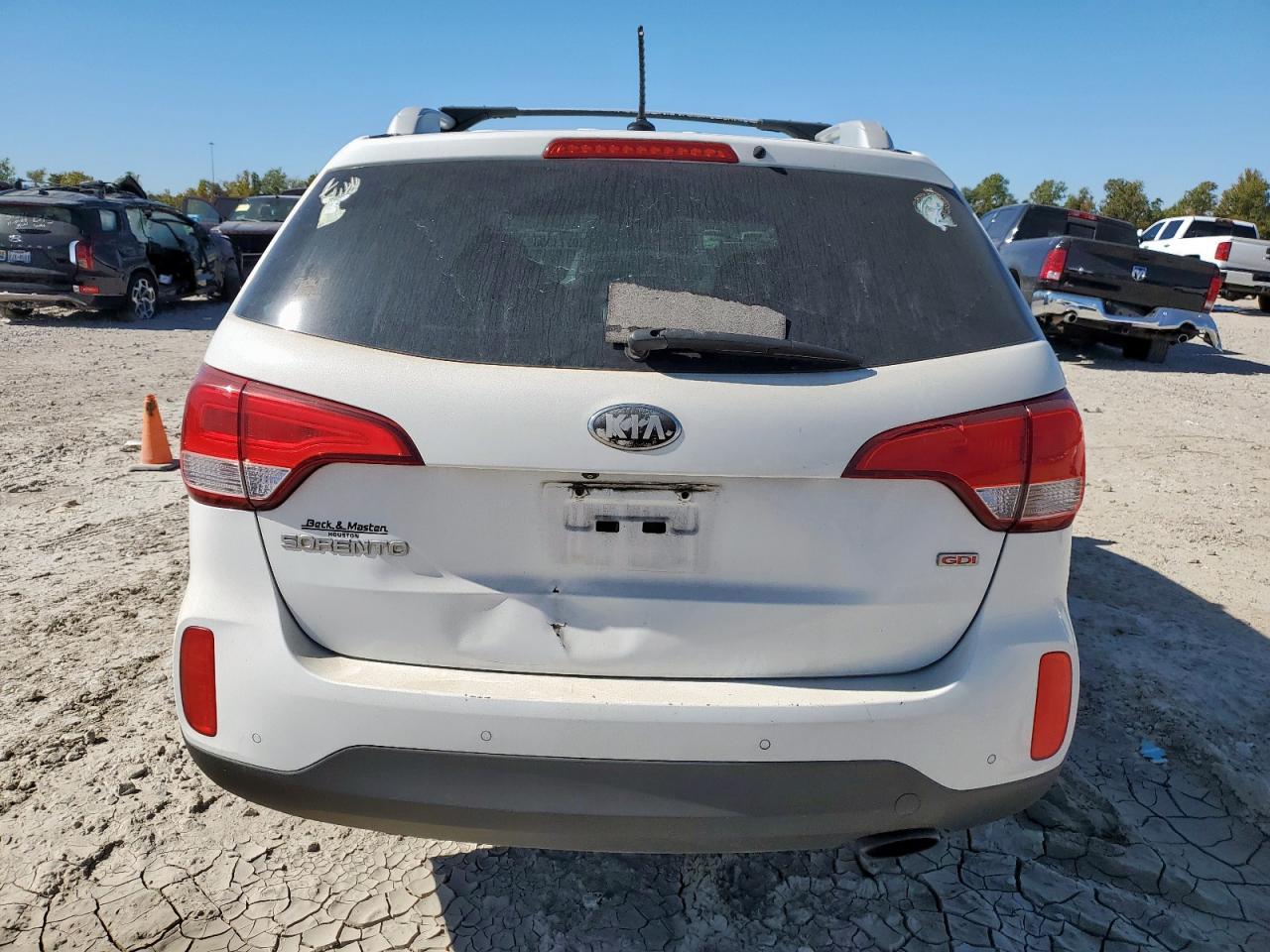 2014 KIA SORENTO