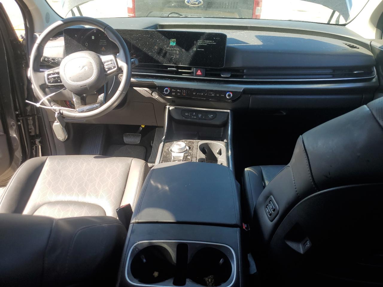 2025 KIA Carnival