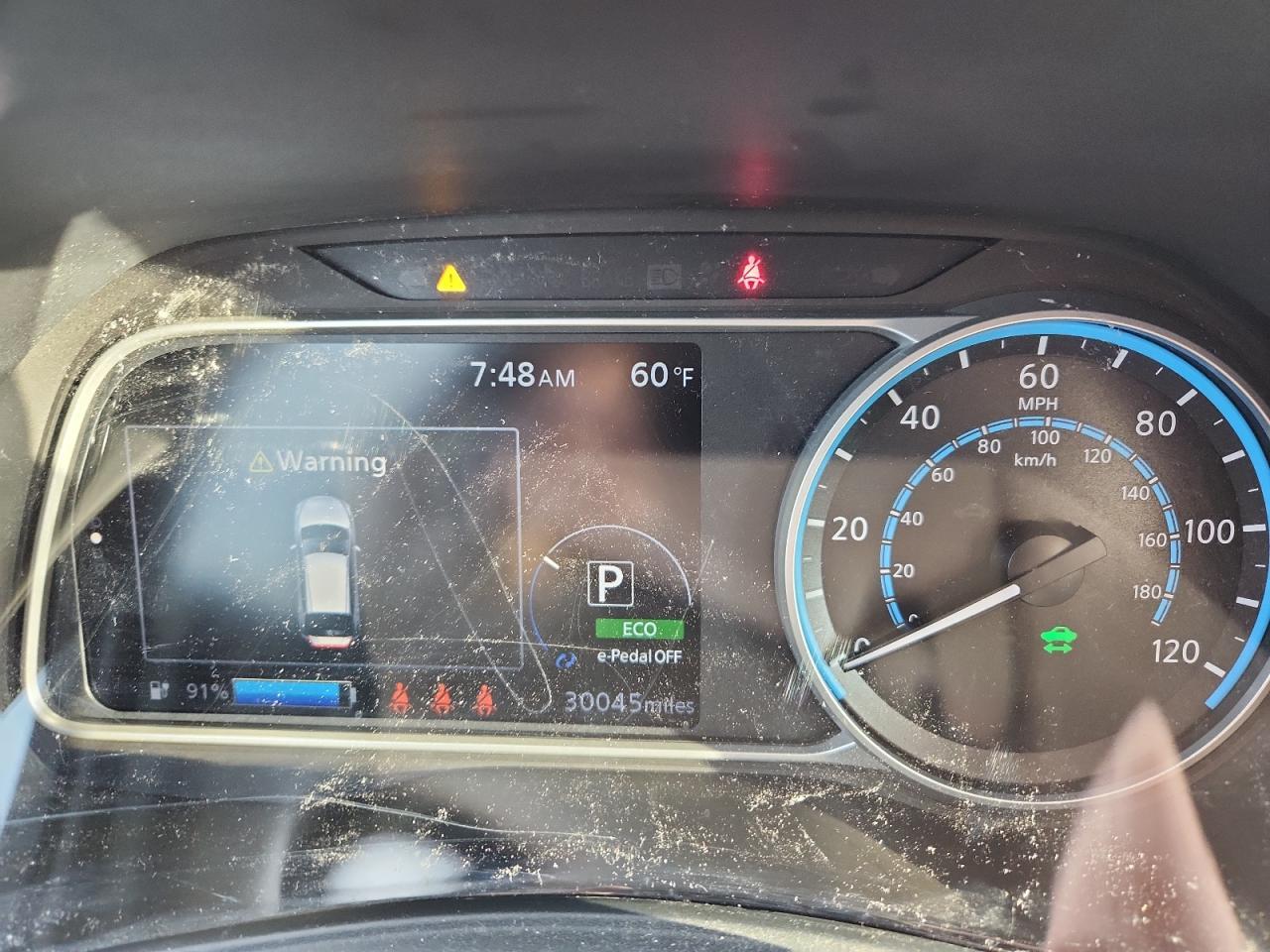 2023 NISSAN LEAF