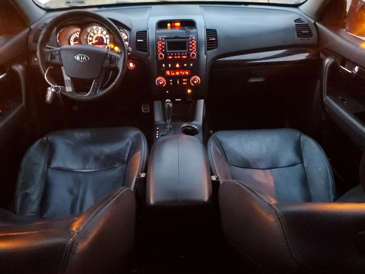 2011 KIA SORENTO