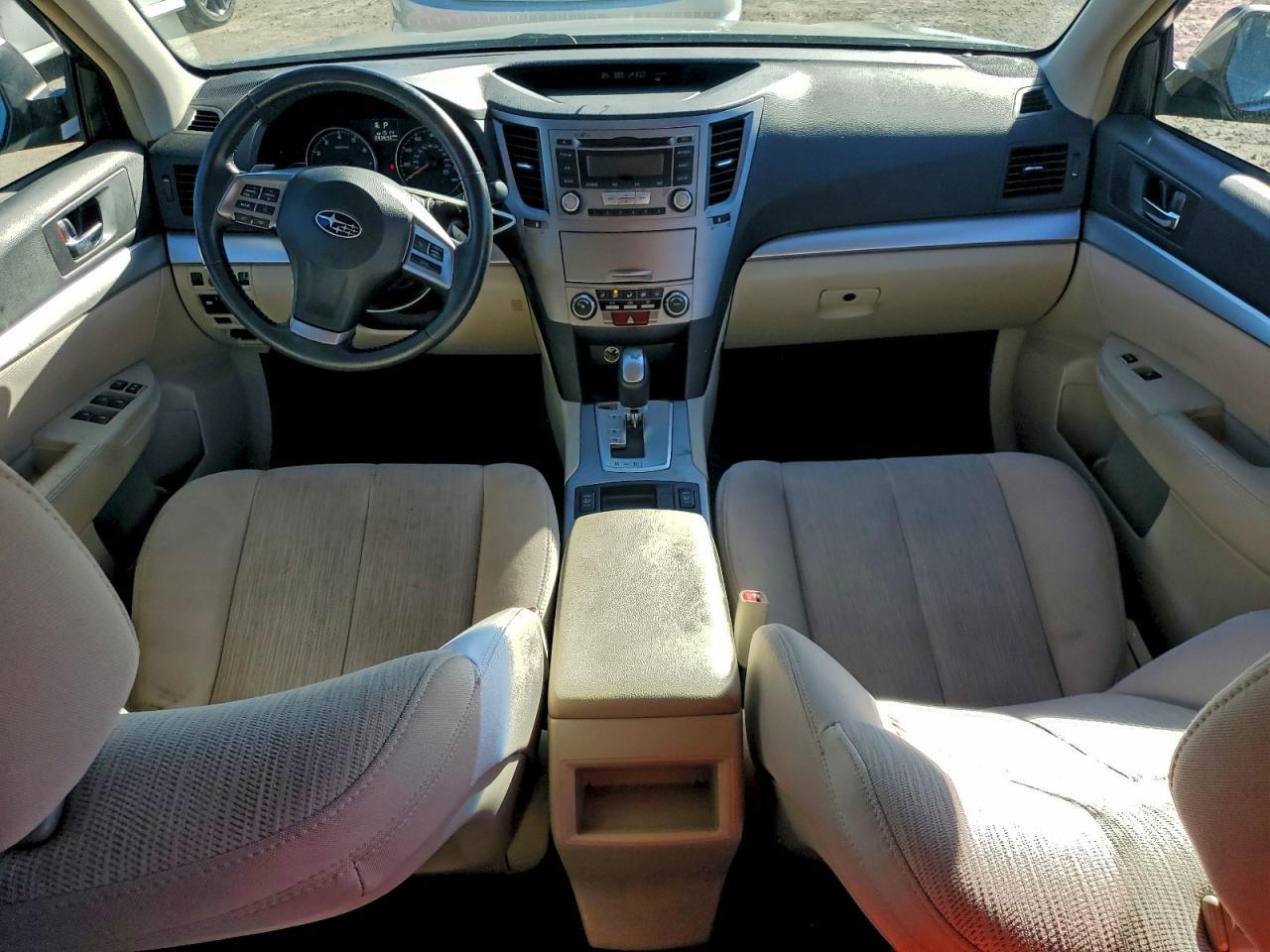 2013 SUBARU Outback
