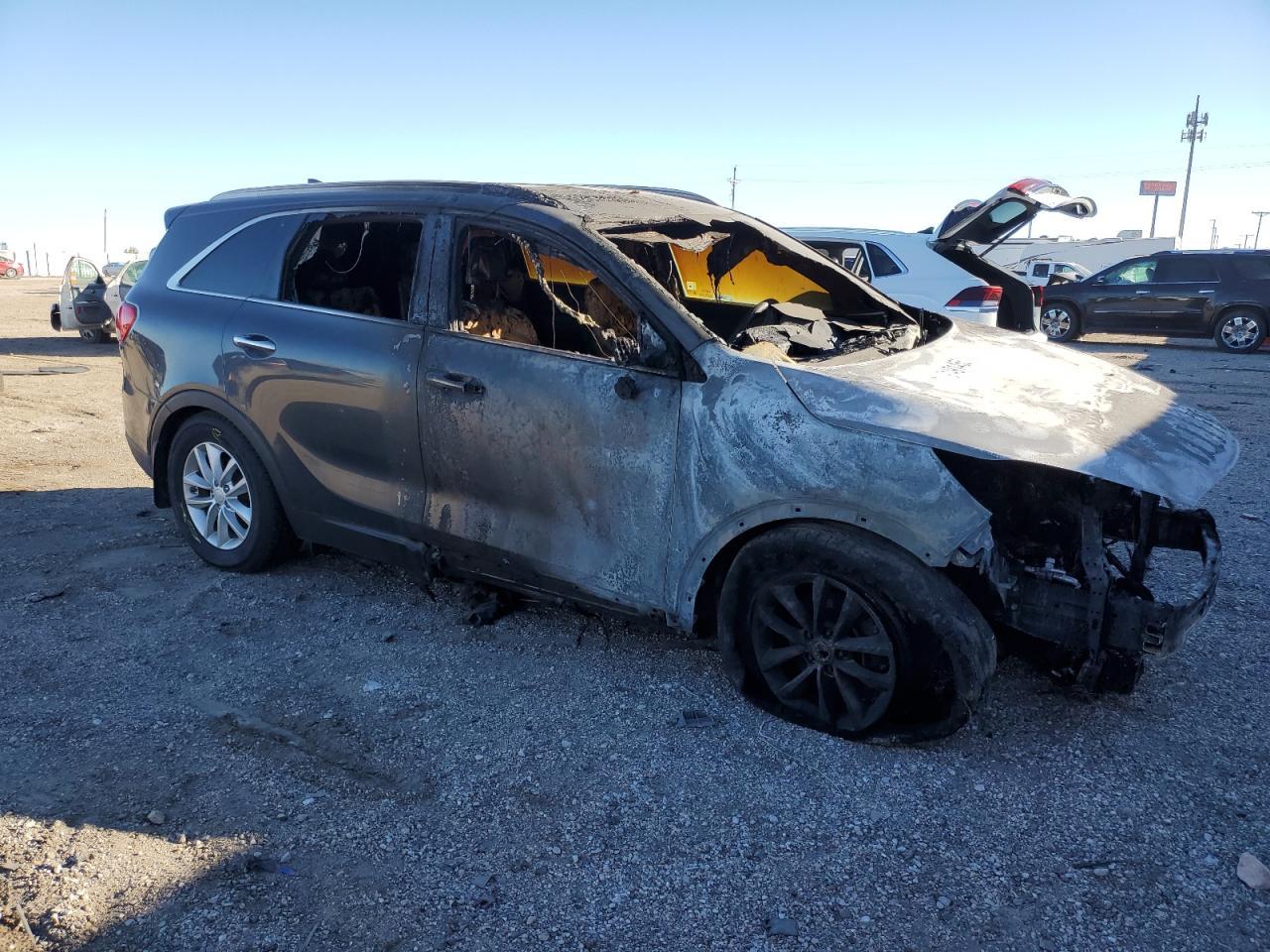 2018 KIA SORENTO