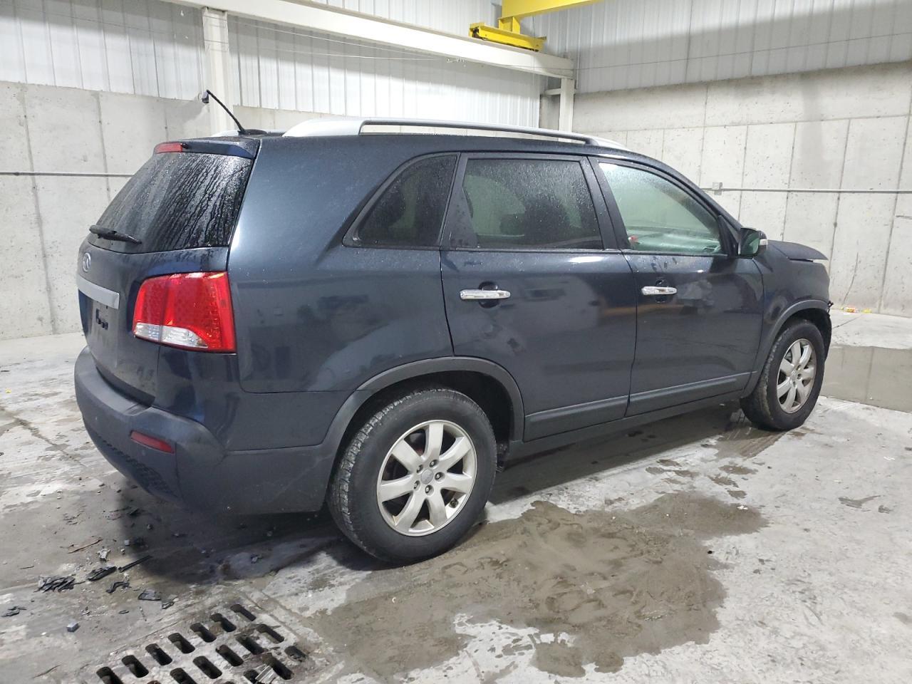 2013 KIA SORENTO