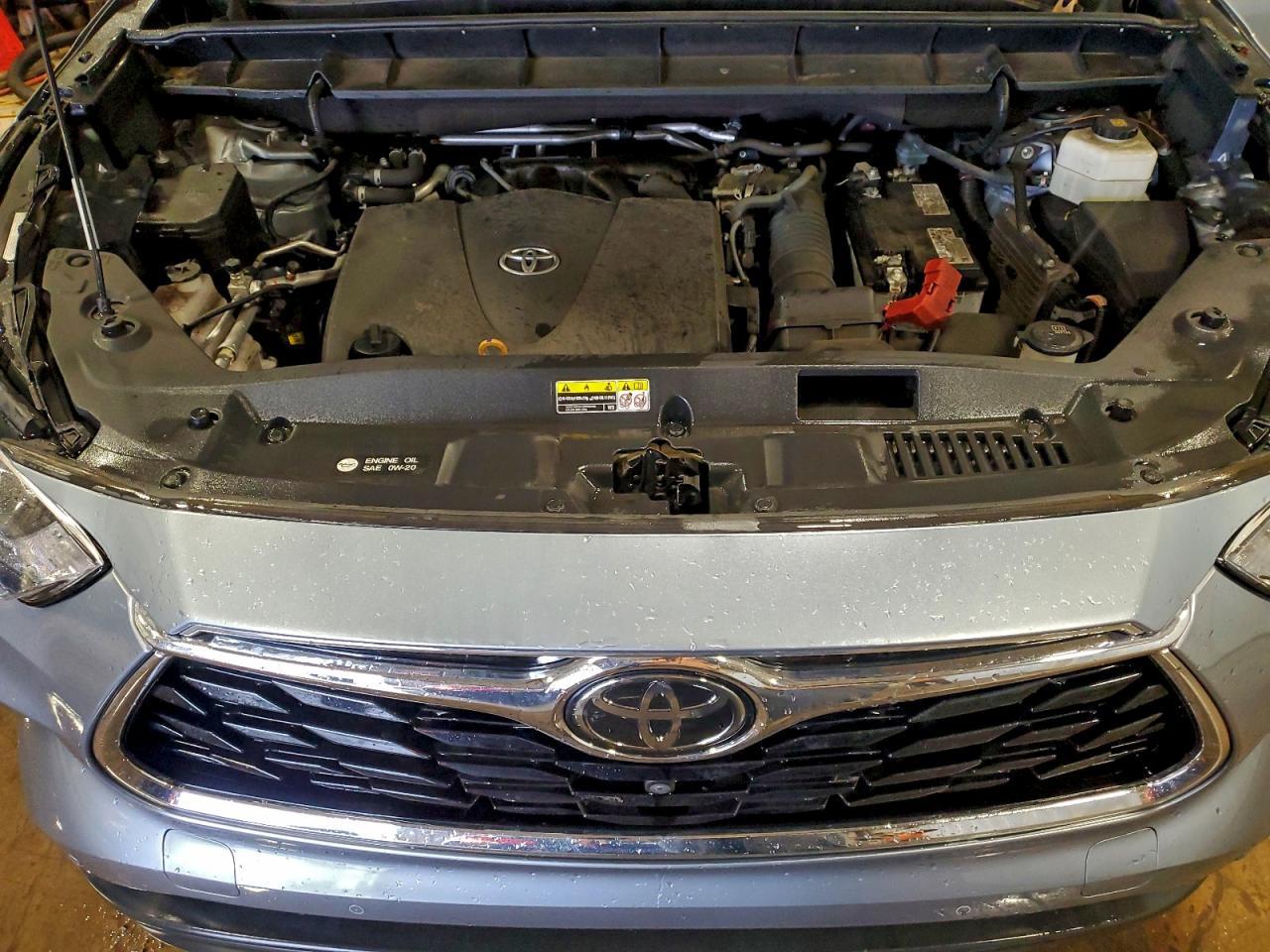 2021 TOYOTA HIGHLANDER