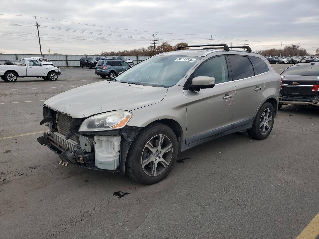2011 VOLVO XC60