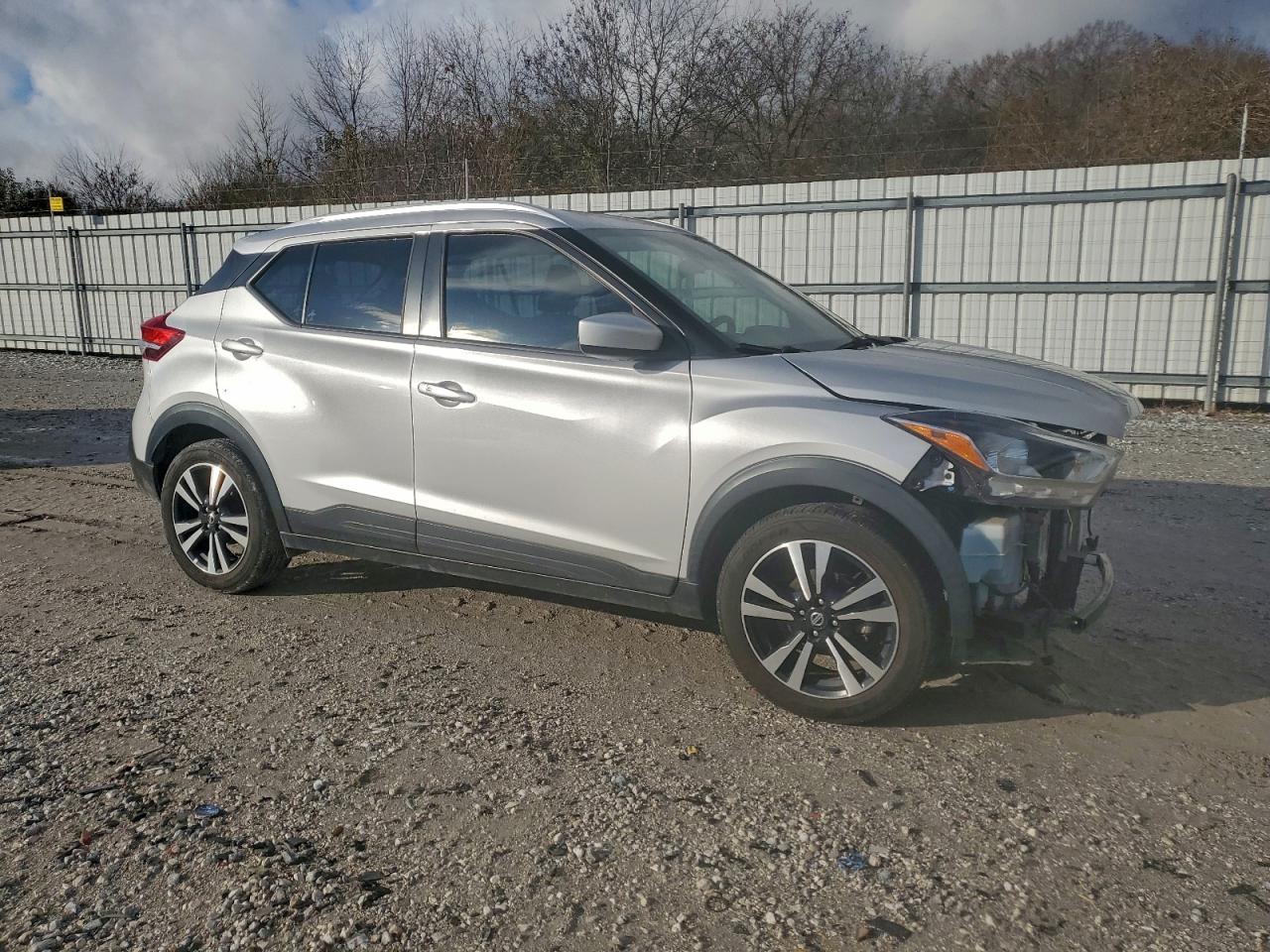 2019 NISSAN KICKS