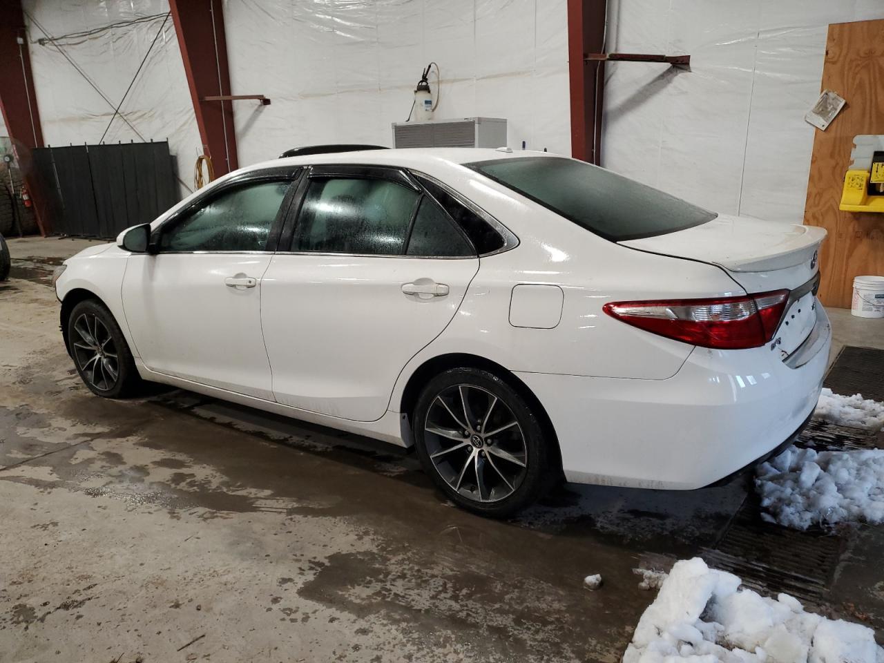 2017 TOYOTA CAMRY