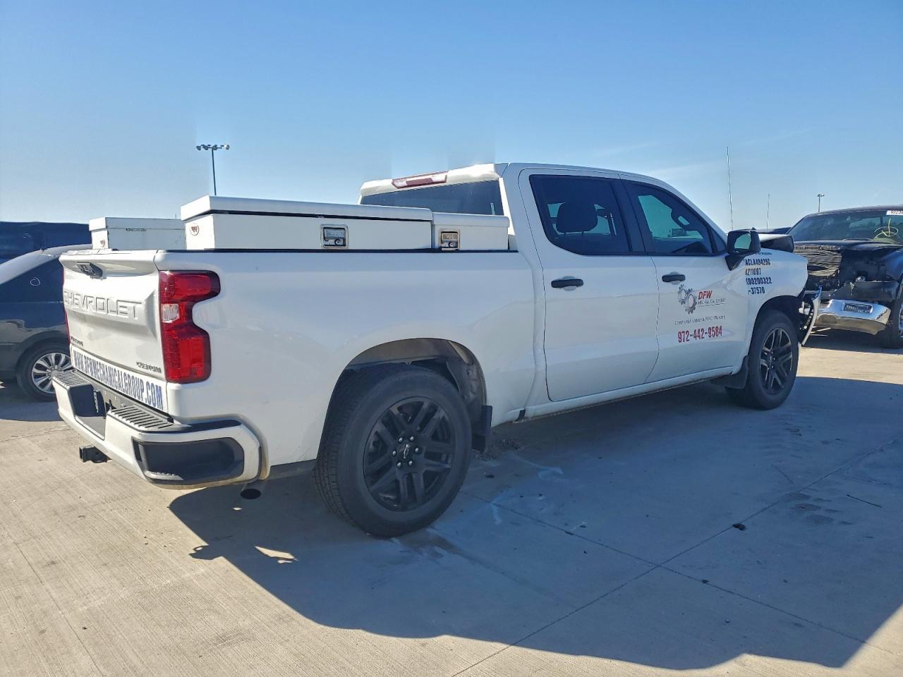 2023 CHEVROLET Silverado
