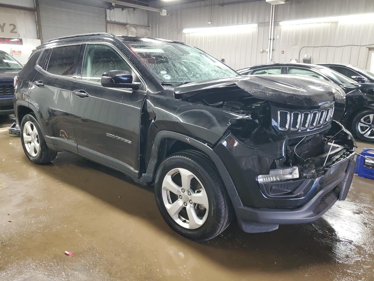 2017 JEEP Compass