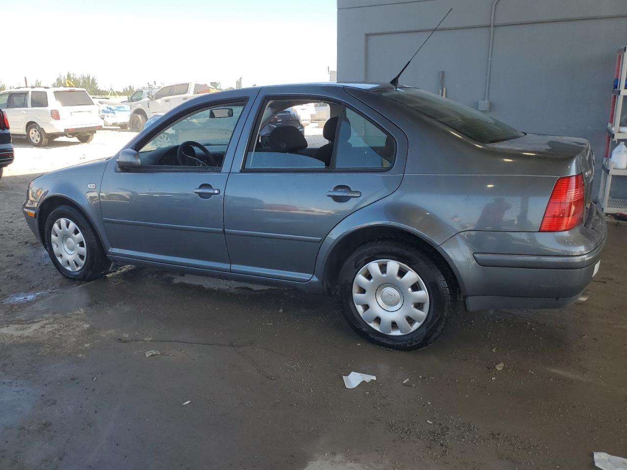 2003 VOLKSWAGEN JETTA