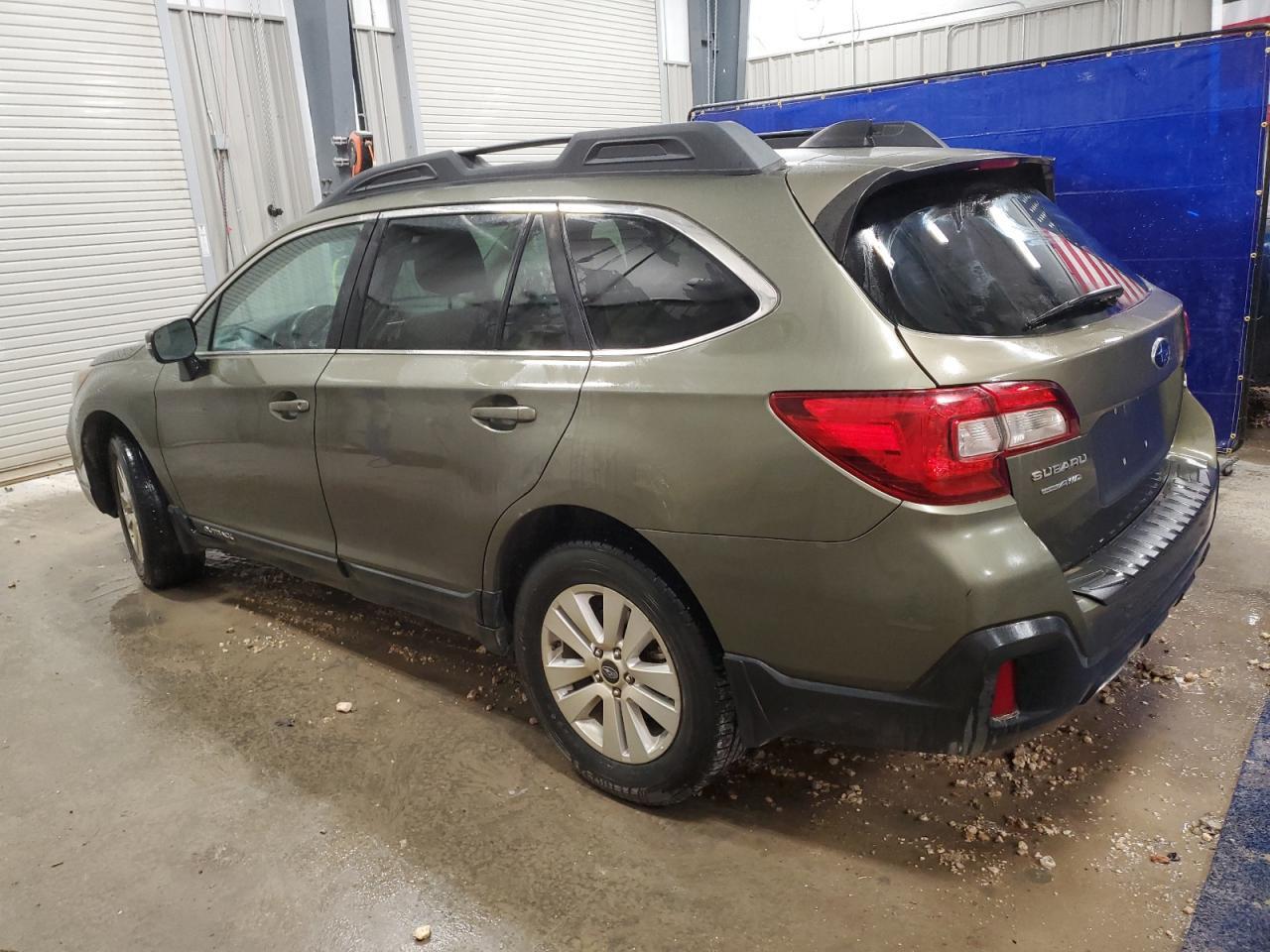 2019 SUBARU Outback
