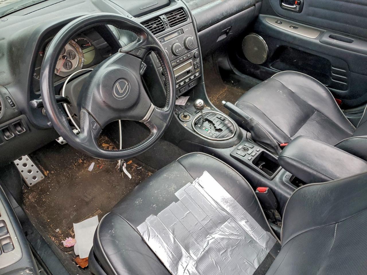 2003 LEXUS IS 300