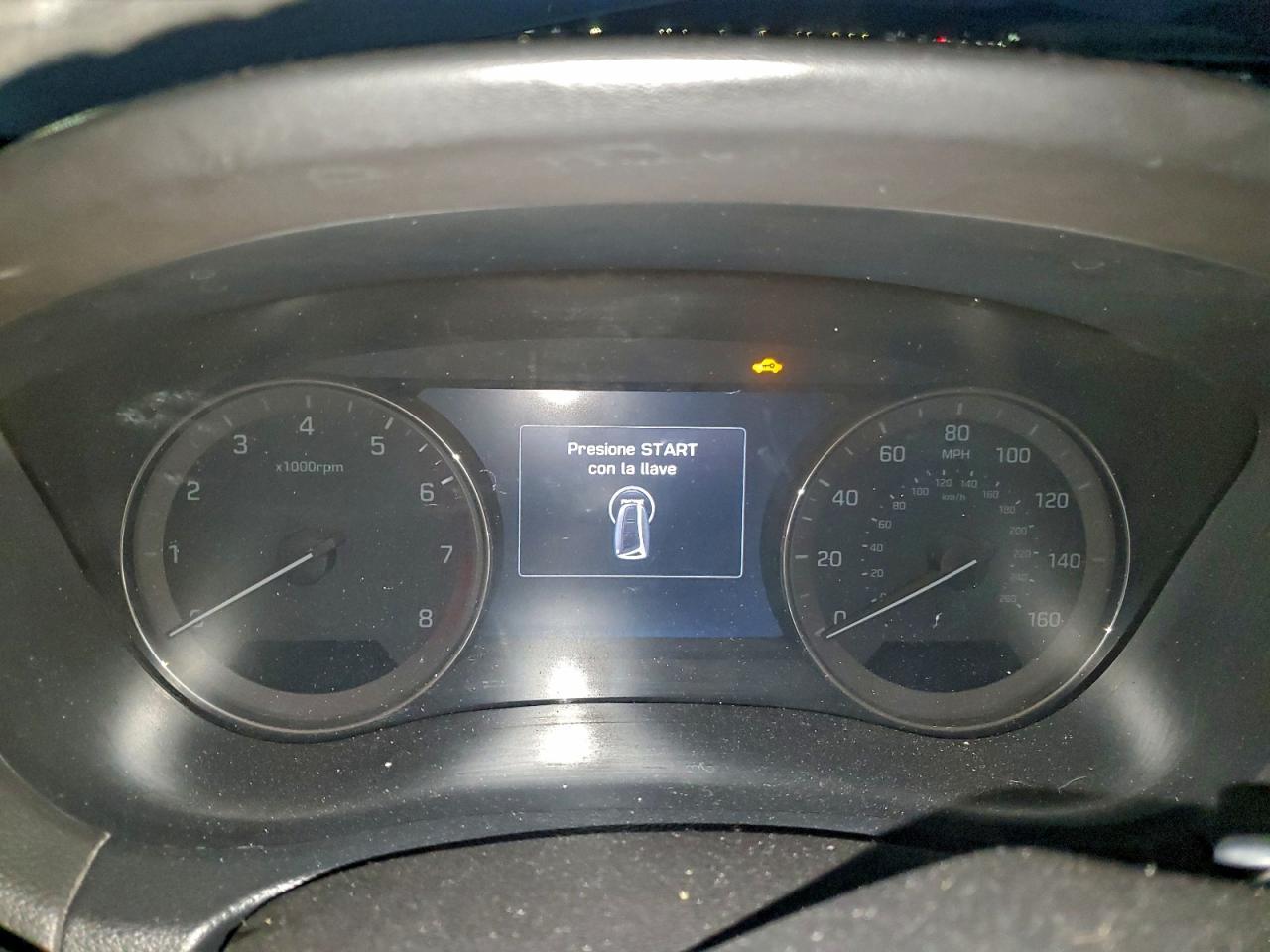 2016 HYUNDAI GENESIS
