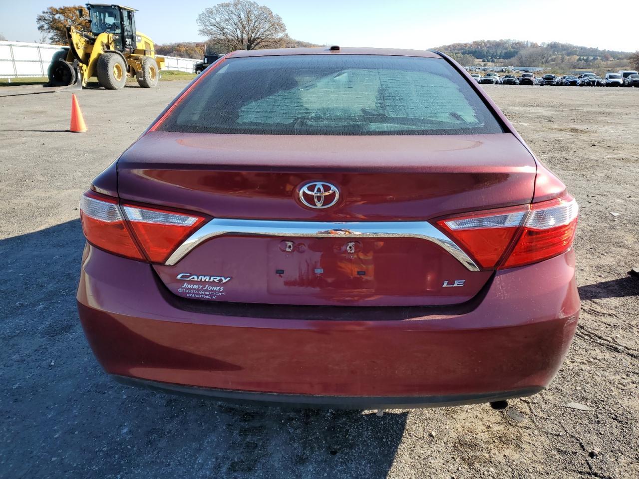 2016 TOYOTA CAMRY