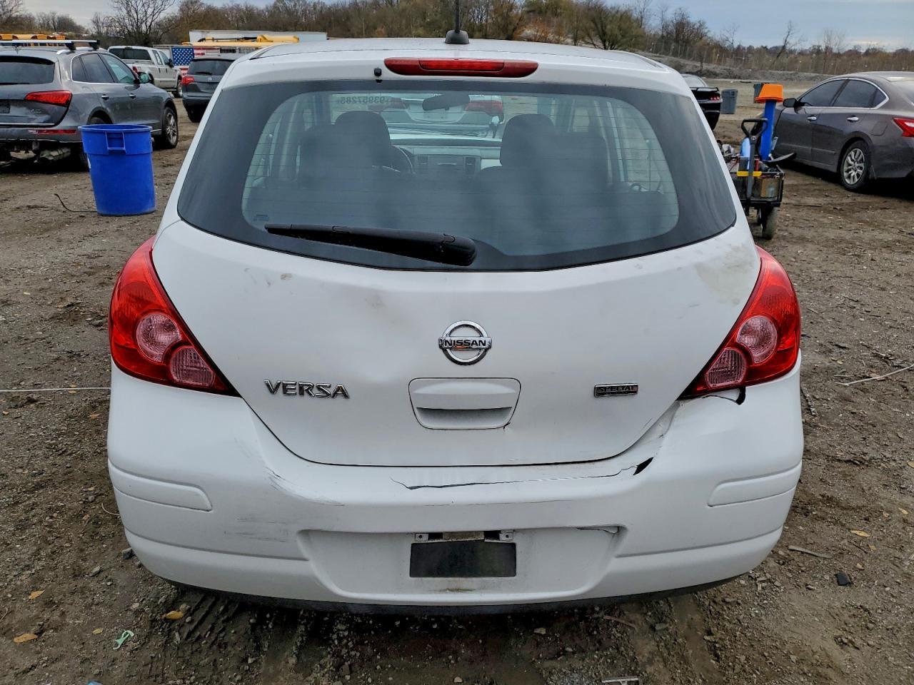 2013 NISSAN VERSA