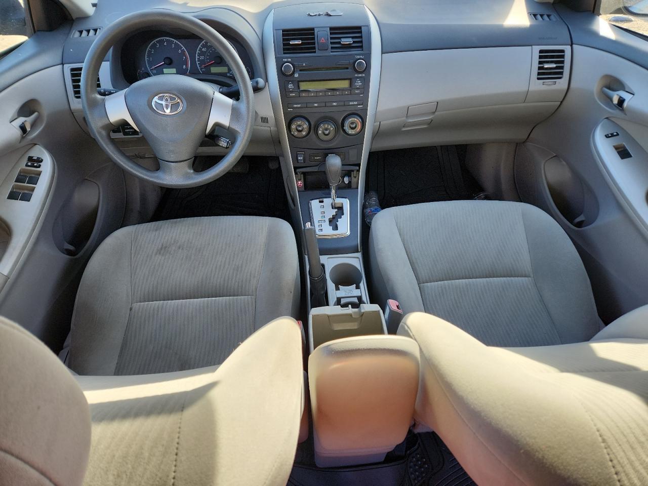 2010 TOYOTA COROLLA