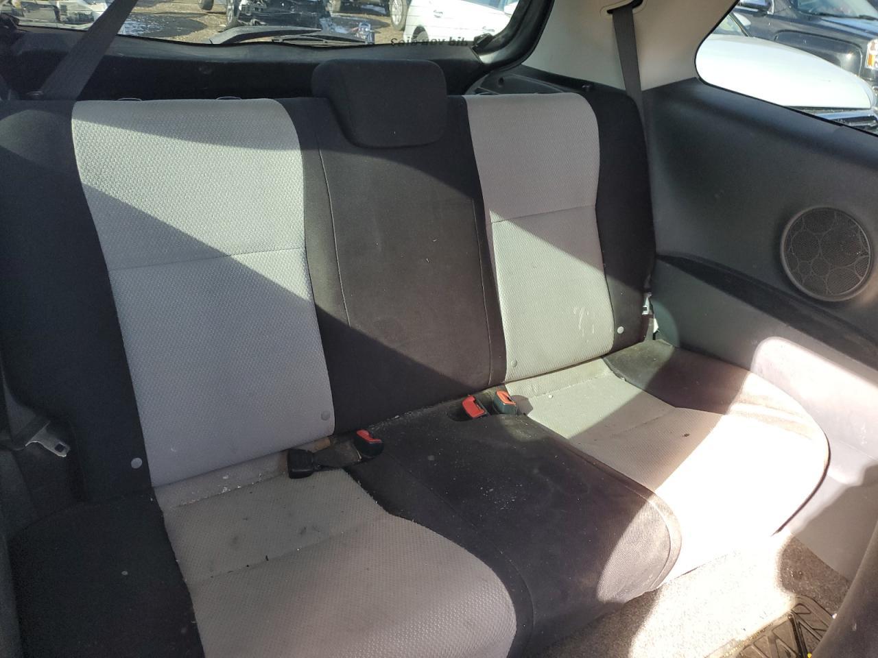 2012 TOYOTA YARIS