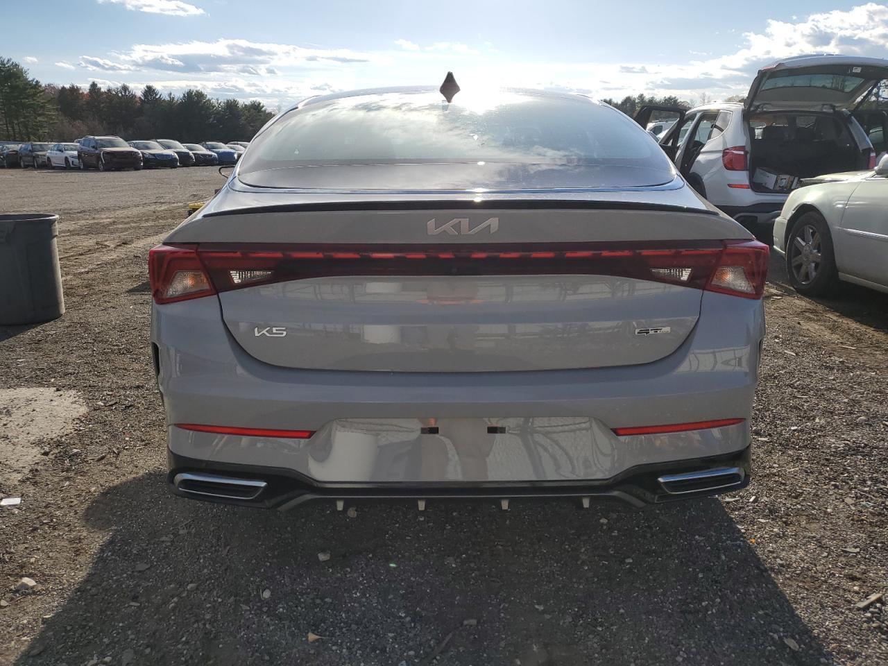 2023 KIA K5