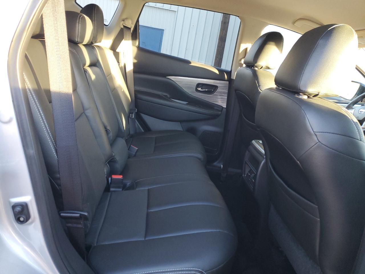 2016 NISSAN MURANO