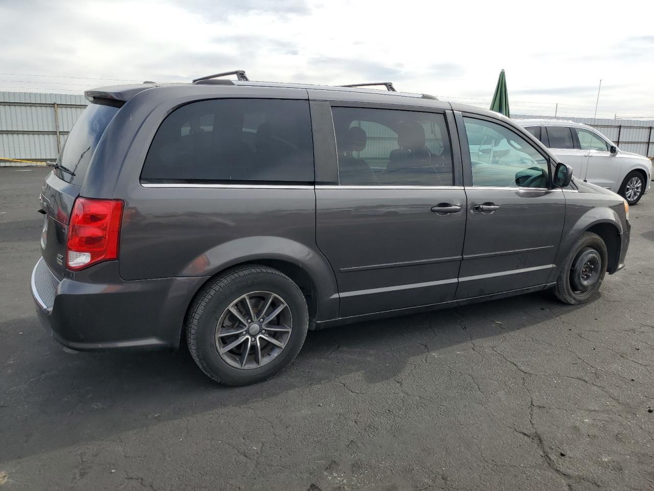 2017 DODGE GRAND CARAVAN
