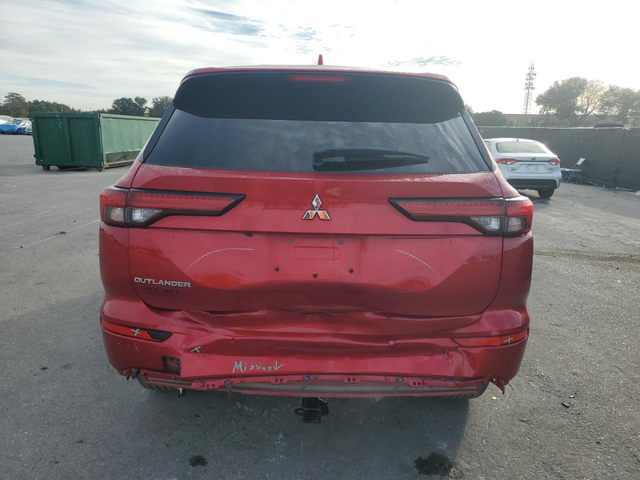 2022 MITSUBISHI outlander