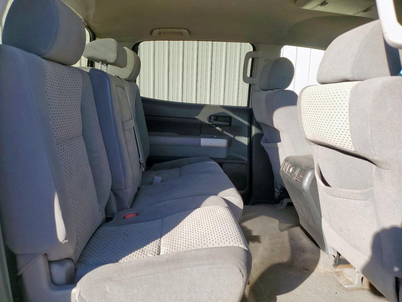 2008 TOYOTA TUNDRA