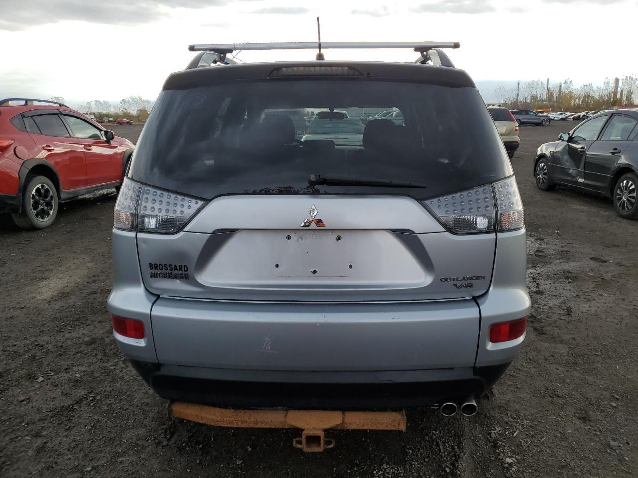 2010 MITSUBISHI outlander