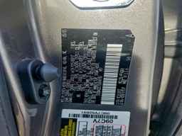 2005 TOYOTA SIENNA