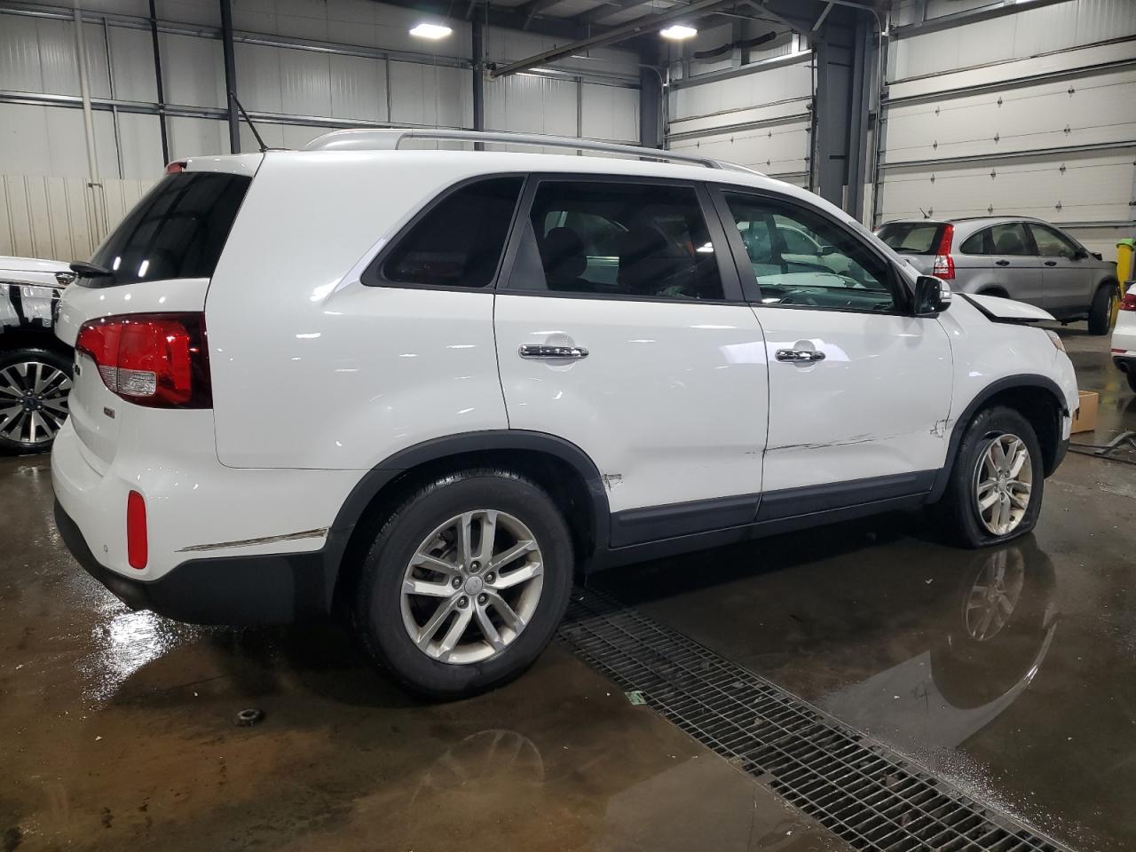 2015 KIA SORENTO