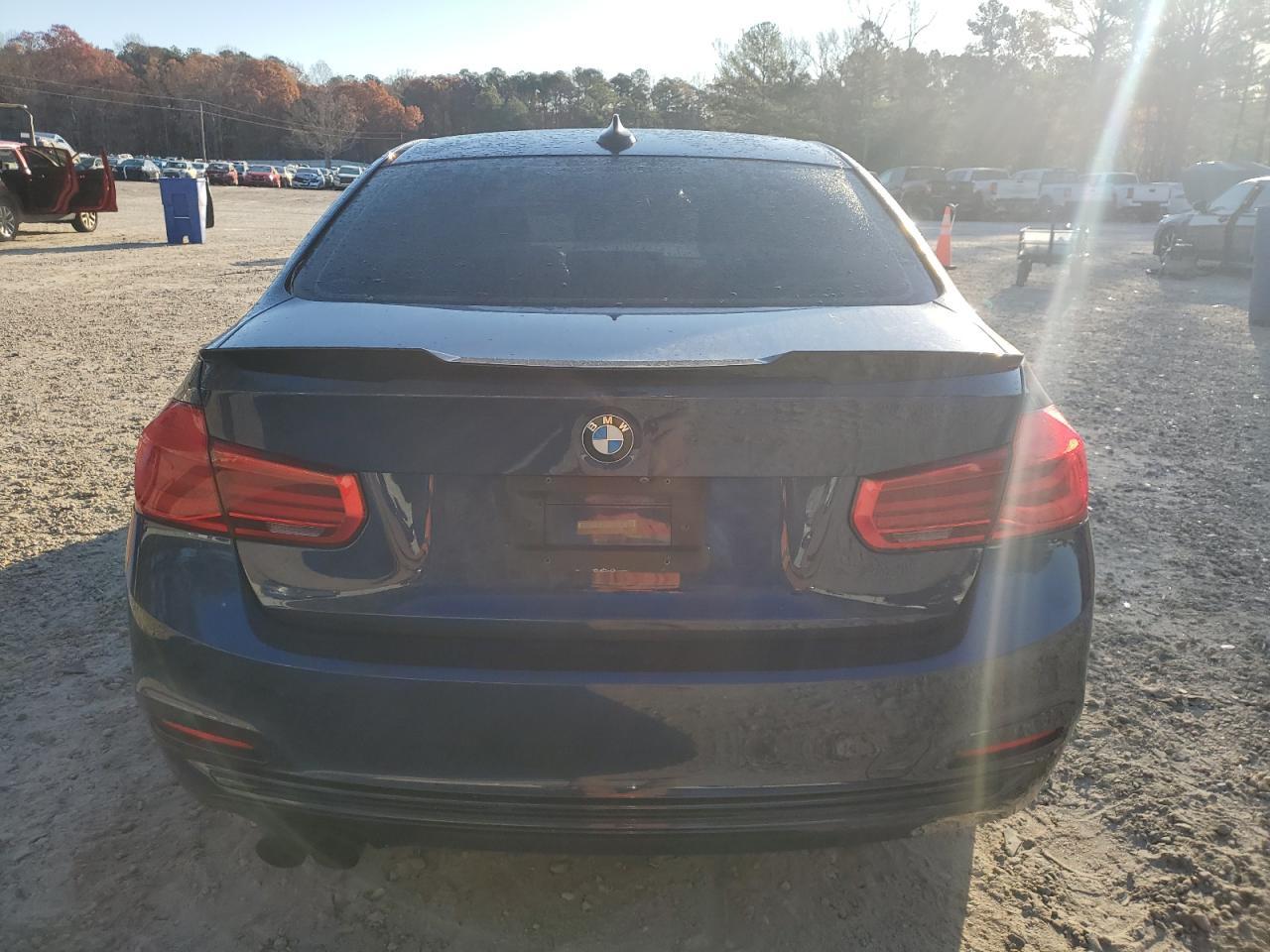 2018 BMW 3 SERIES