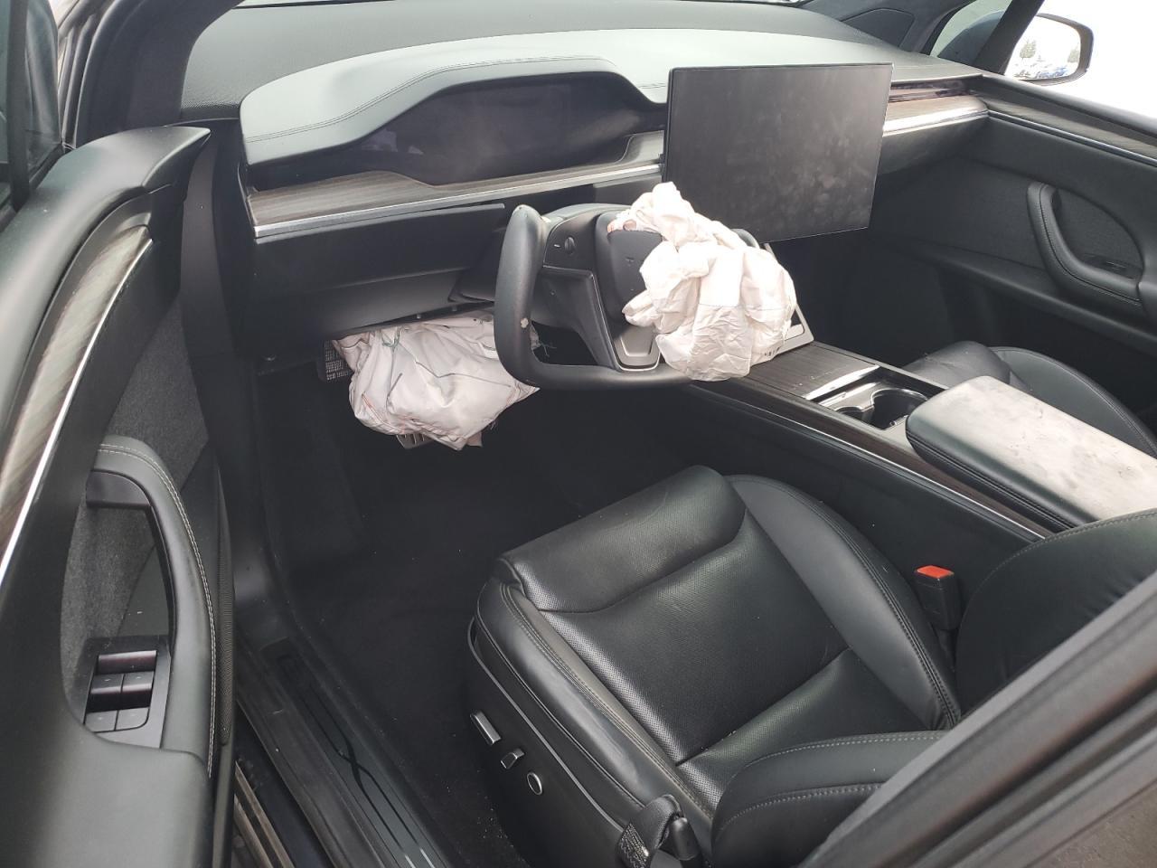 2023 TESLA MODEL X