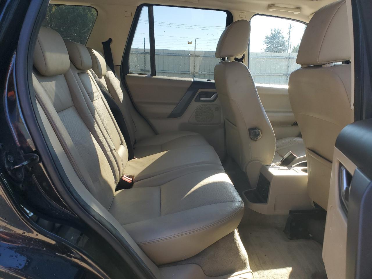 2009 LAND ROVER LR2