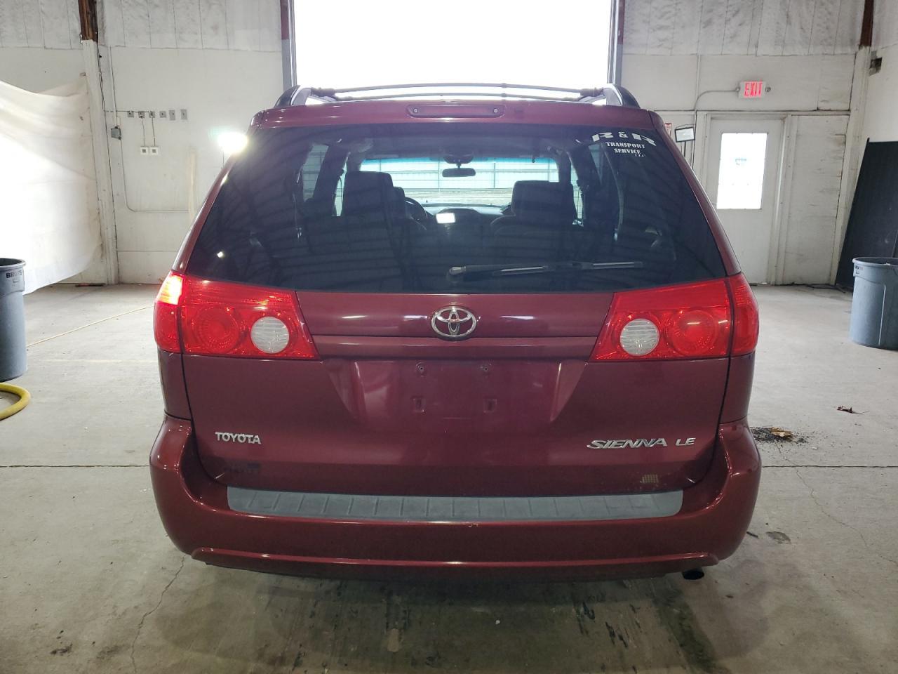 2008 TOYOTA SIENNA
